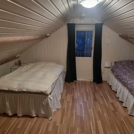Sjarmerende Hus Med Bade Og Fiskemuligheter Дом отдыха Флеккефьорд